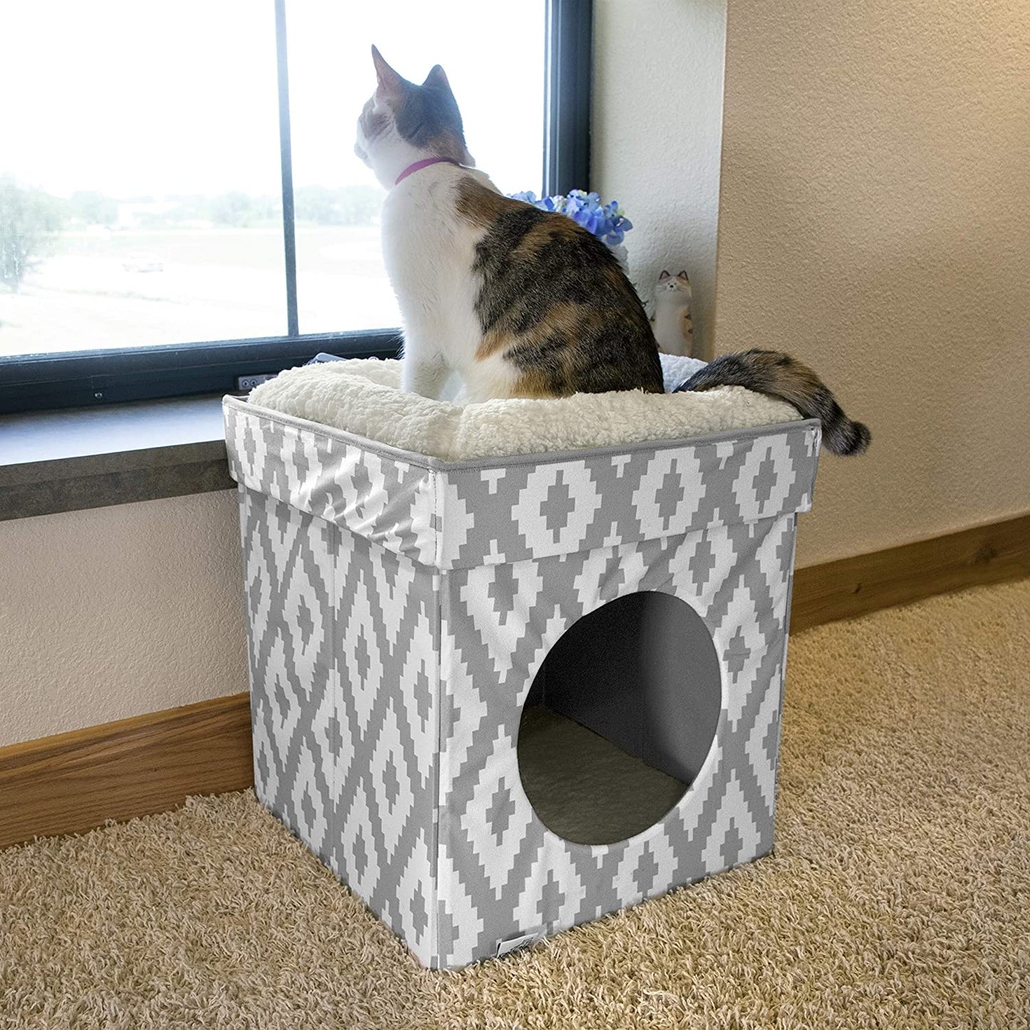 Large Cat Bed, Stackable Cat Cube, Indoor Cat House/Cat Condo, Cat Scratcher